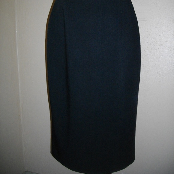 Black Rickie Freeman Teri Jon Career Small Skirt -- Final Price - Picture 2 of 8